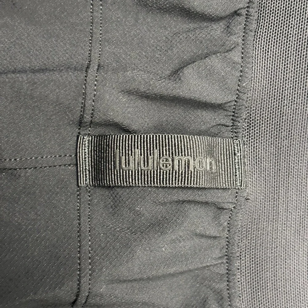 Lululemon Mens Black Athletic Joggers Drawstring Waist Tapered Training Pants